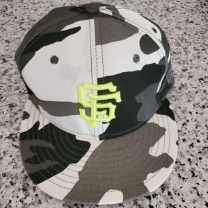 San Francisco Giants Camo Hat (size 7 1/2)